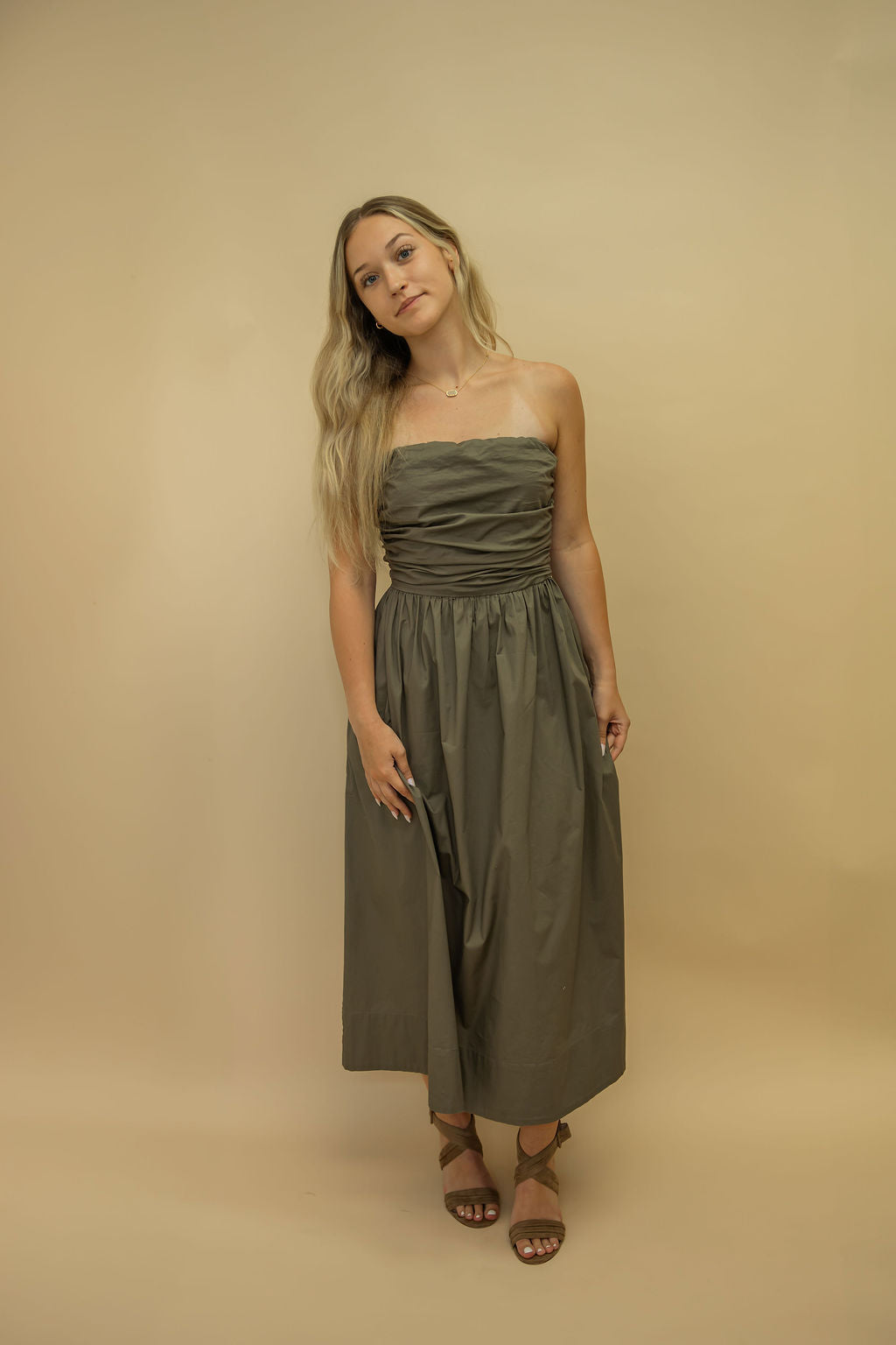 Midi Dresses