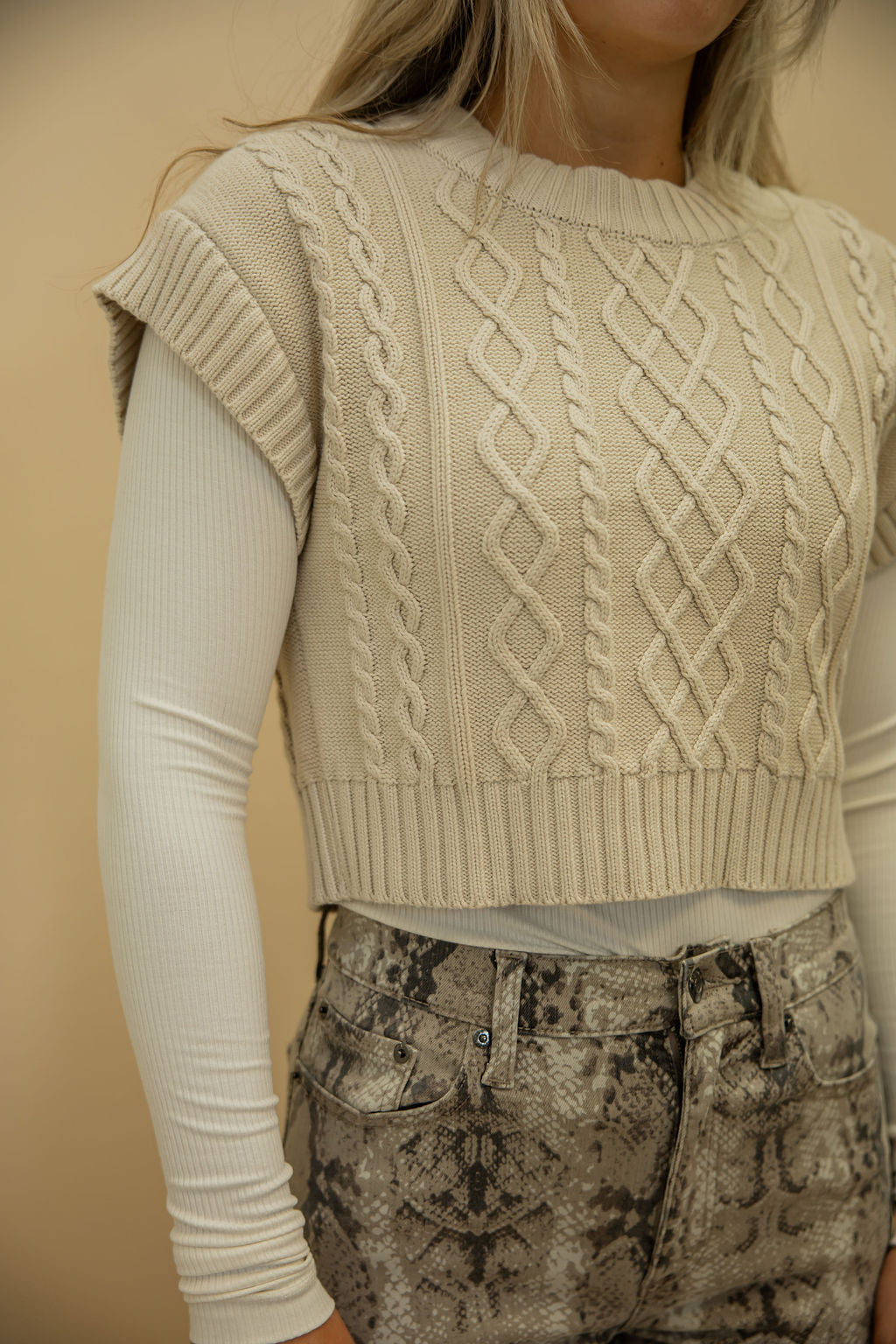 GIGI SWEATER VEST
