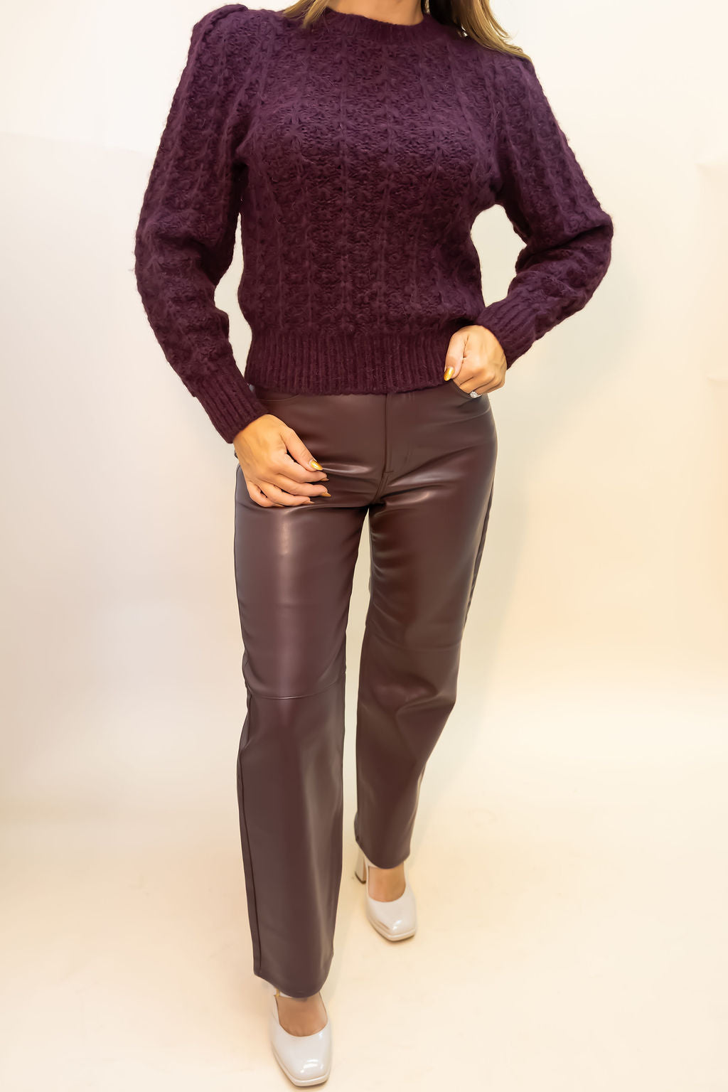 PLUSH ALPACA BLEND POINTELLE PUFF SLEEVE