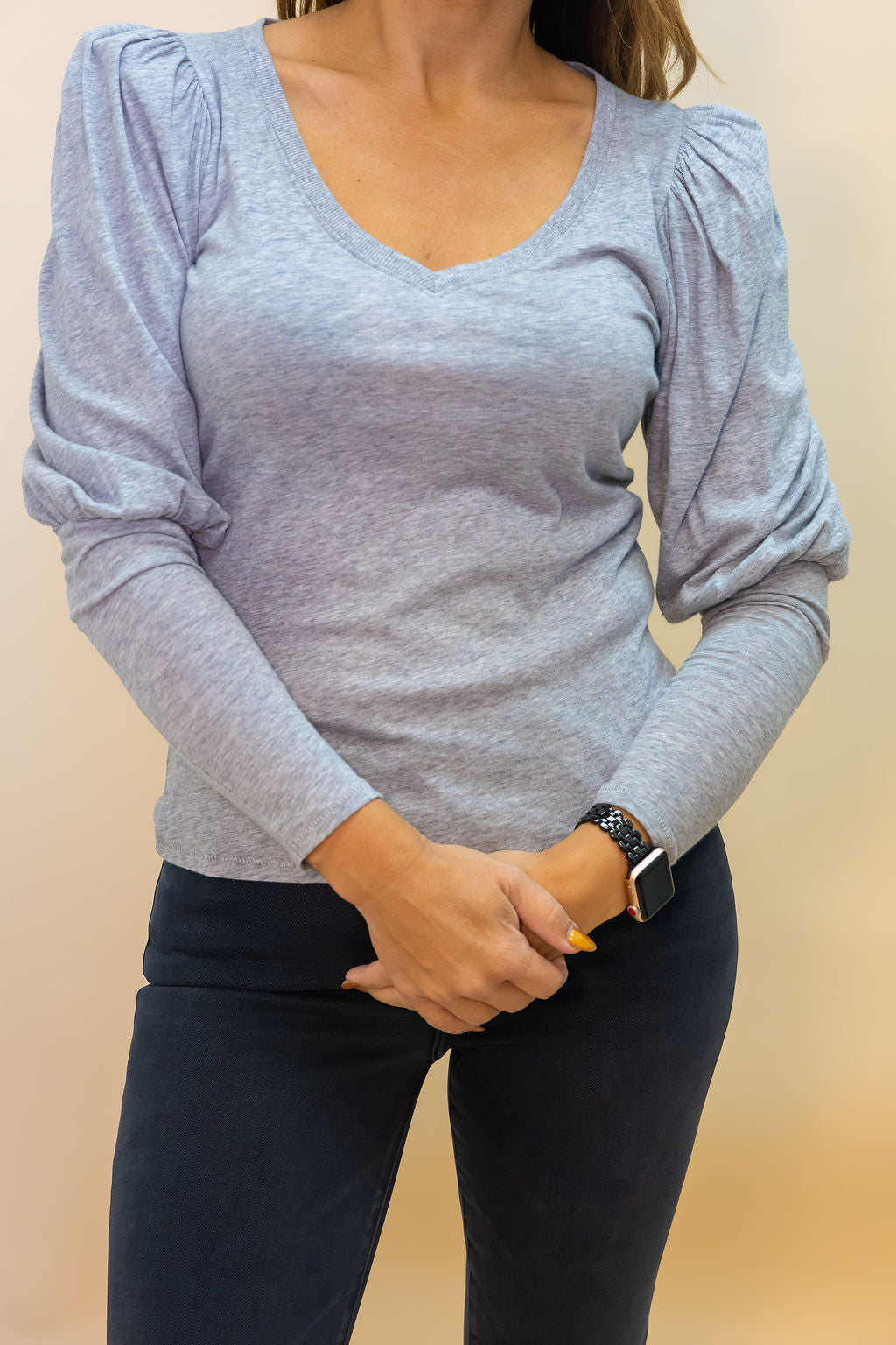 EMILA DRAMA SLEEVE V-NECK G