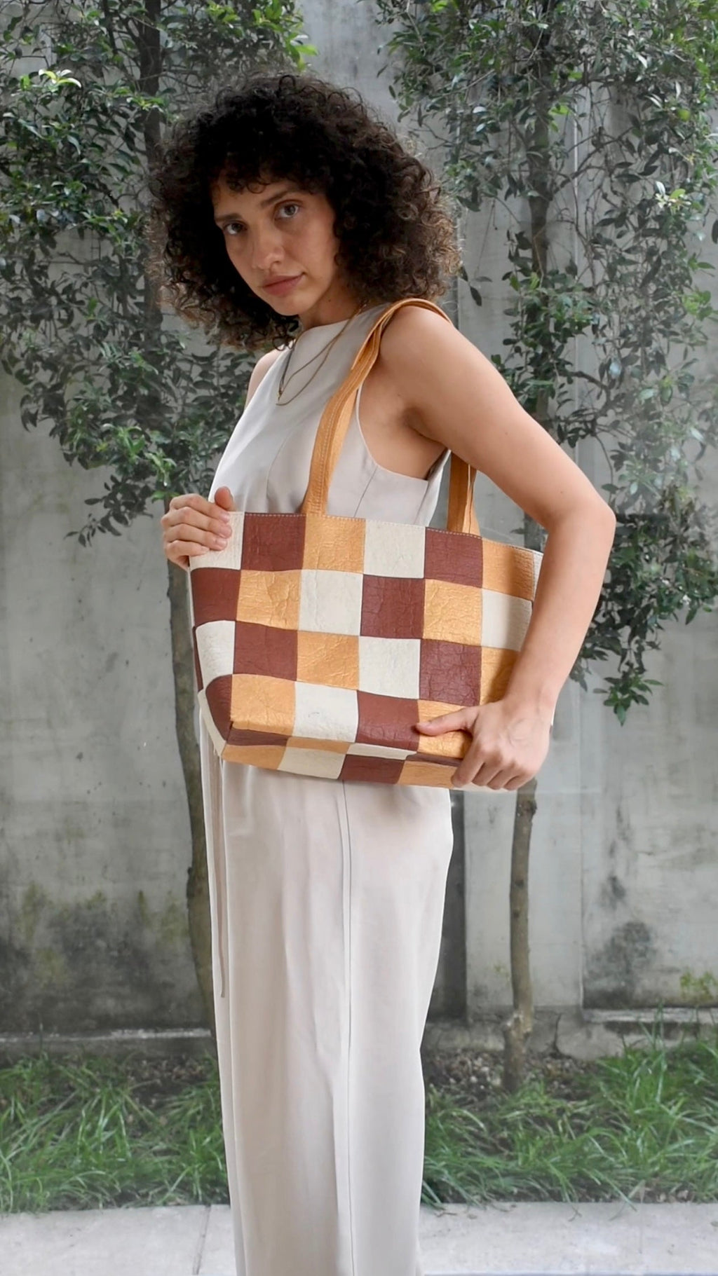 Large Tote, Checkered Patchwork Antique Gold/Natural/Canela