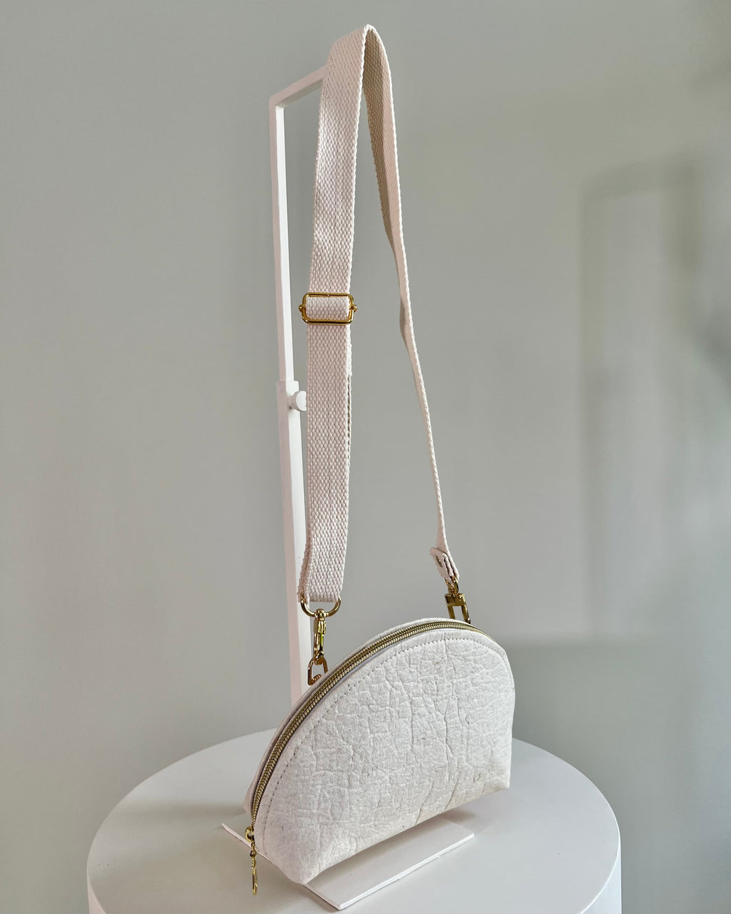 Half Moon Bag, natural