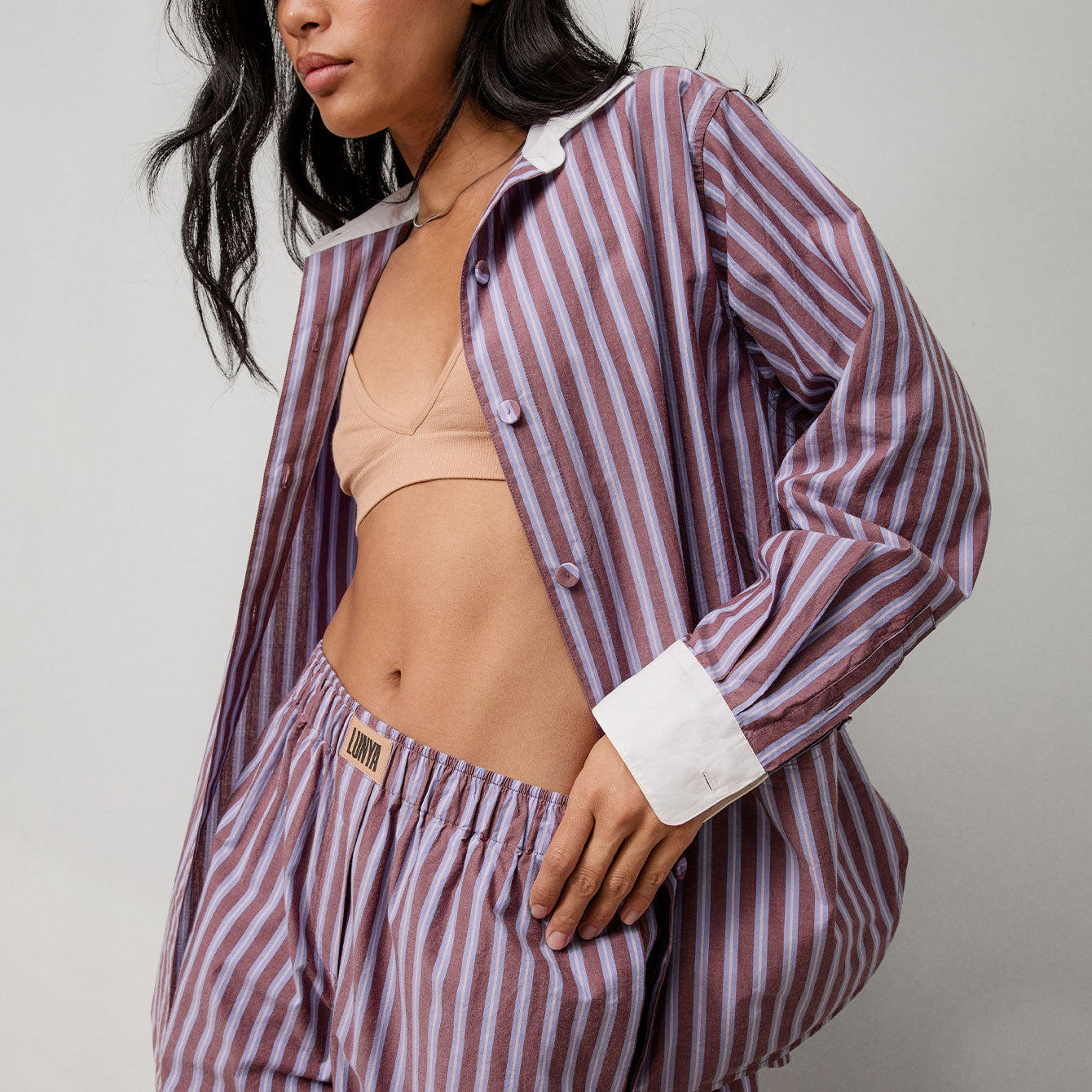 Airy Cotton Curved Hem Shirt