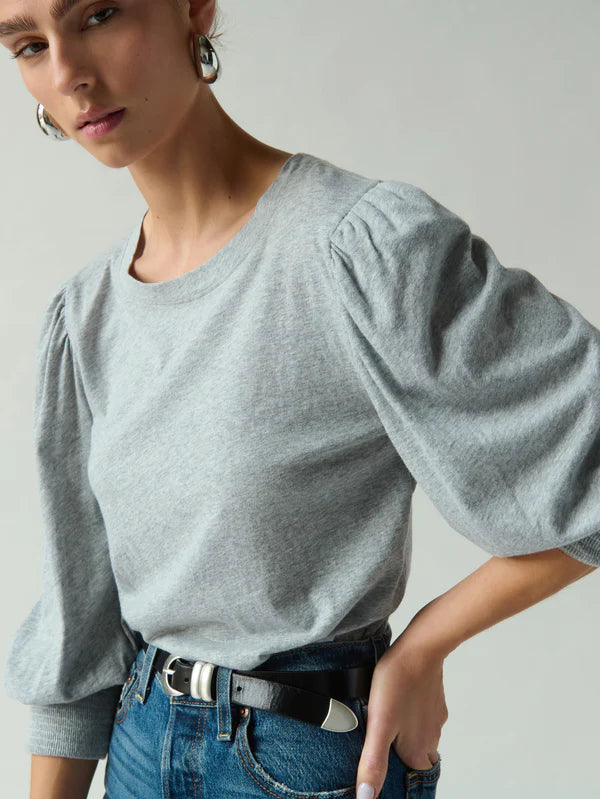 LOREN SMOCK PEASANT TEE