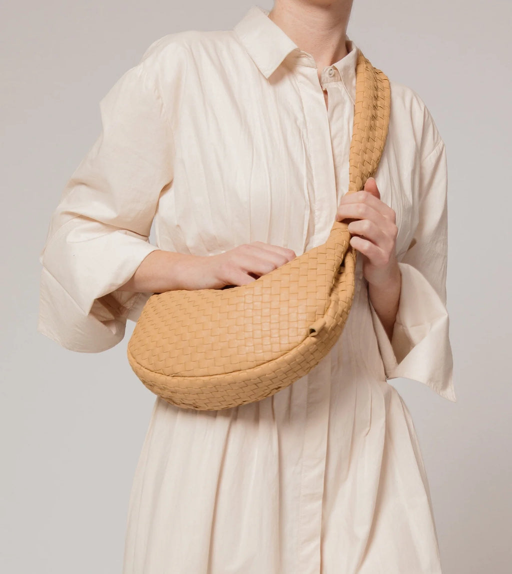DYLAN WOVEN HANDBAG - AMARA Clothing Boutique