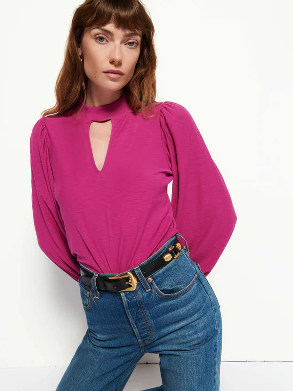 SHELBY CUT OUT TEE