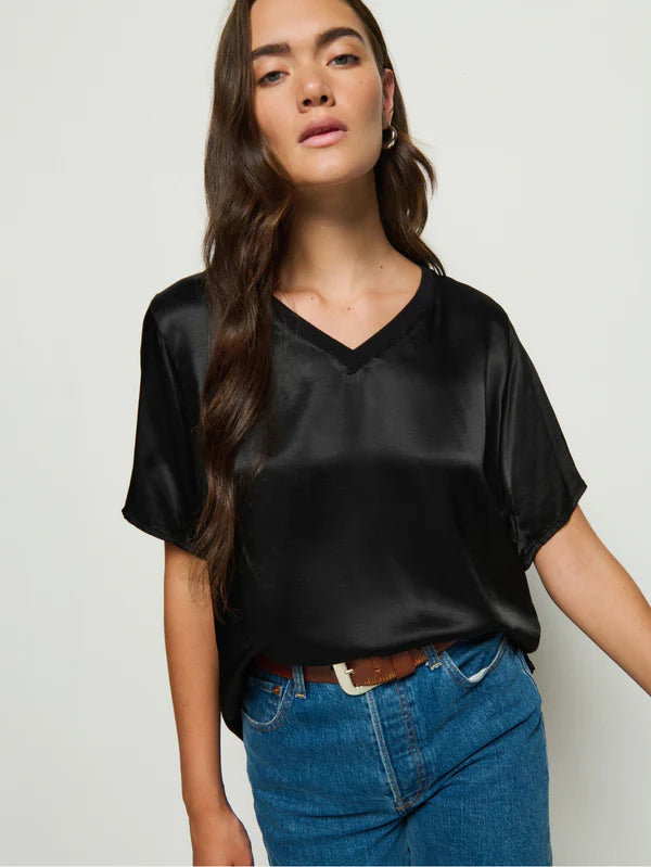 JUNE V Neck Top